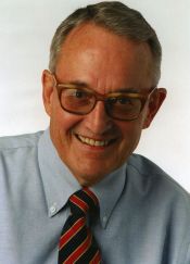 Edwin Pope, 2001 winner of the Bert McGrane Award